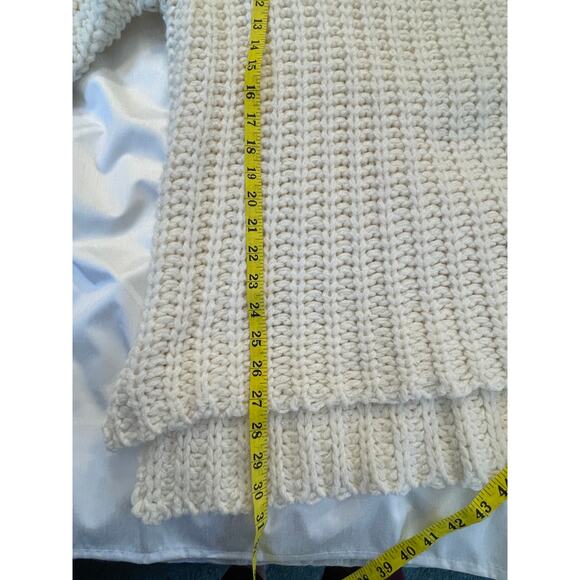 Venus Sweater Cream Sweater - Size‎ XL - Picture 7 of 10